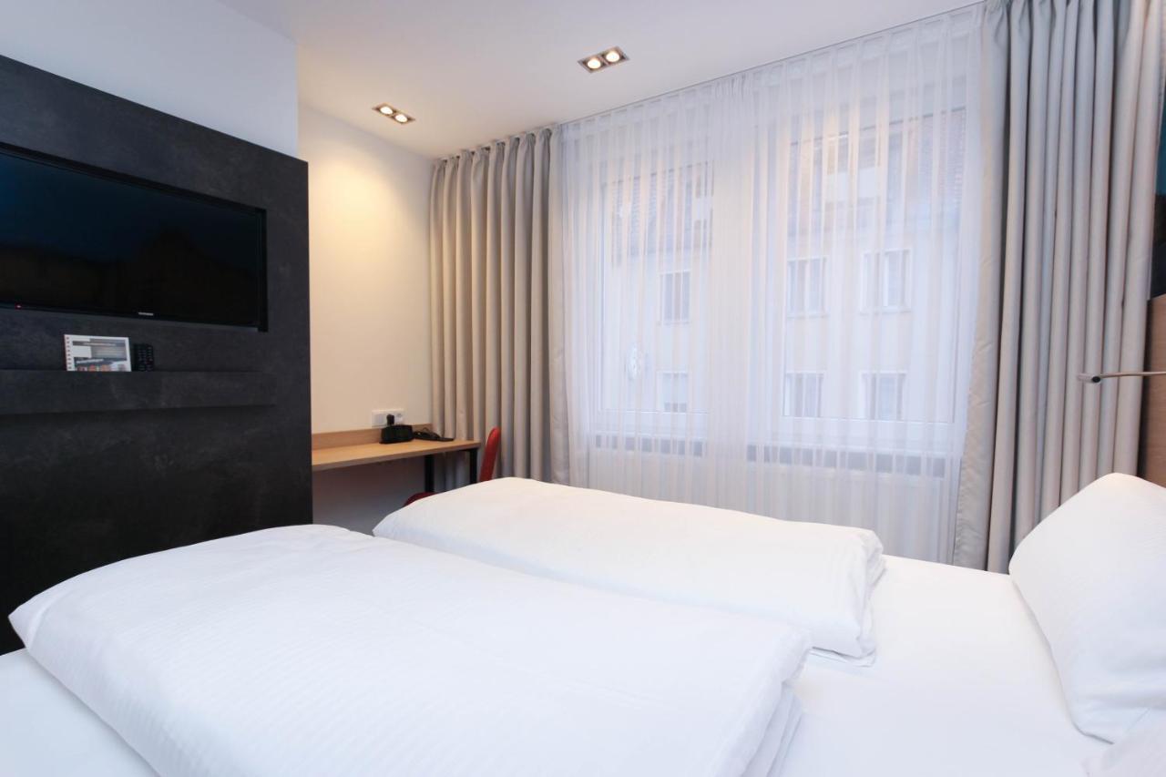 City Hotel Wuerzburg Esterno foto