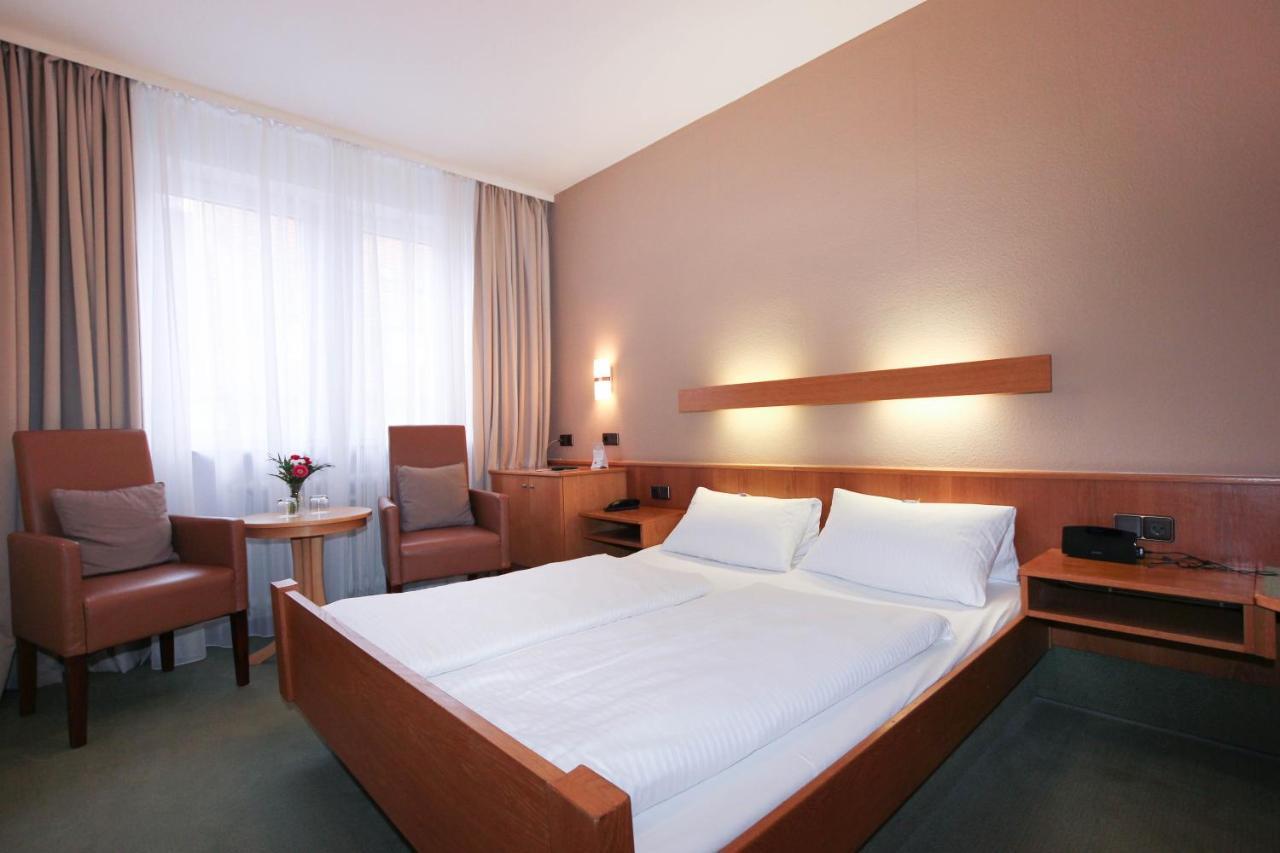 City Hotel Wuerzburg Esterno foto